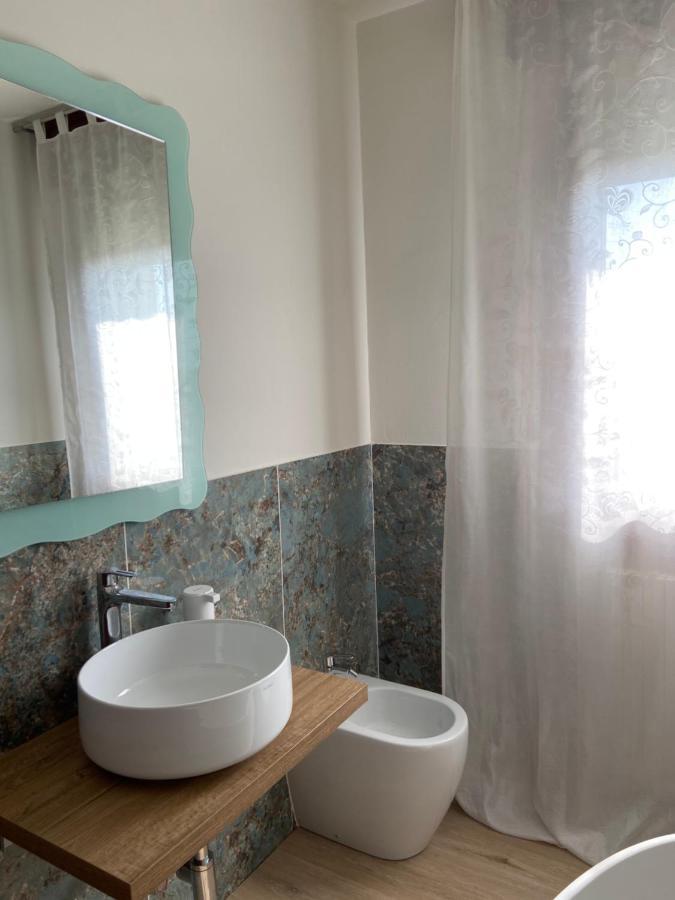 Giotto Guesthouse Due Carrare Luaran gambar