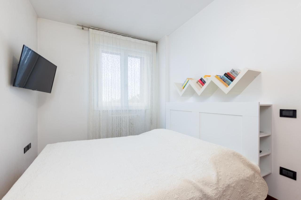 Giotto Guesthouse Due Carrare Luaran gambar